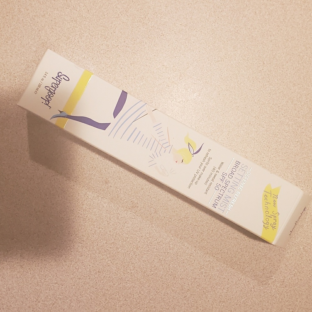 Supergoop Defense Refresh setting spray spf 50